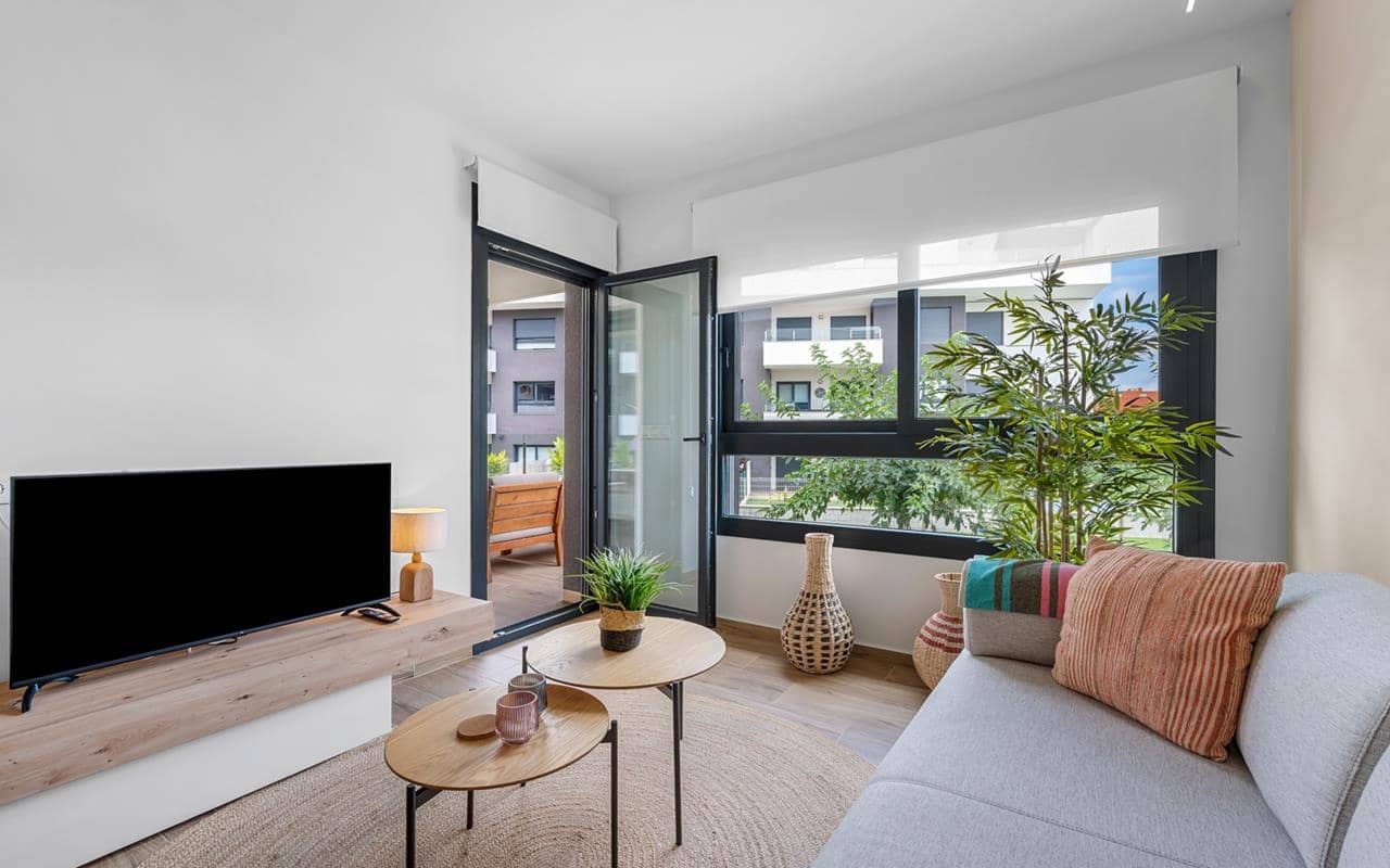 2 soverom Leilighet til salgs i Villamartin med svømmebasseng garasje - € 249 500 (Ref: 9343344)