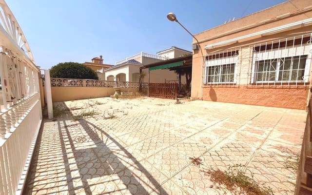 1 soverom Studio til salgs i San Miguel de Salinas med svømmebasseng garasje - € 105 000 (Ref: 9343348)