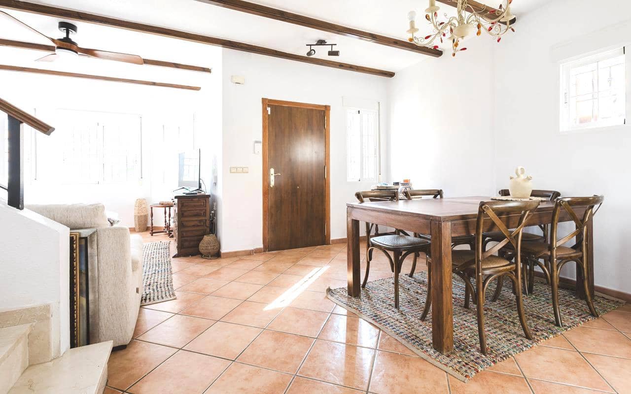 3 soverom Villa til salgs i Lo Crispin med svømmebasseng garasje - € 249 900 (Ref: 9343349)