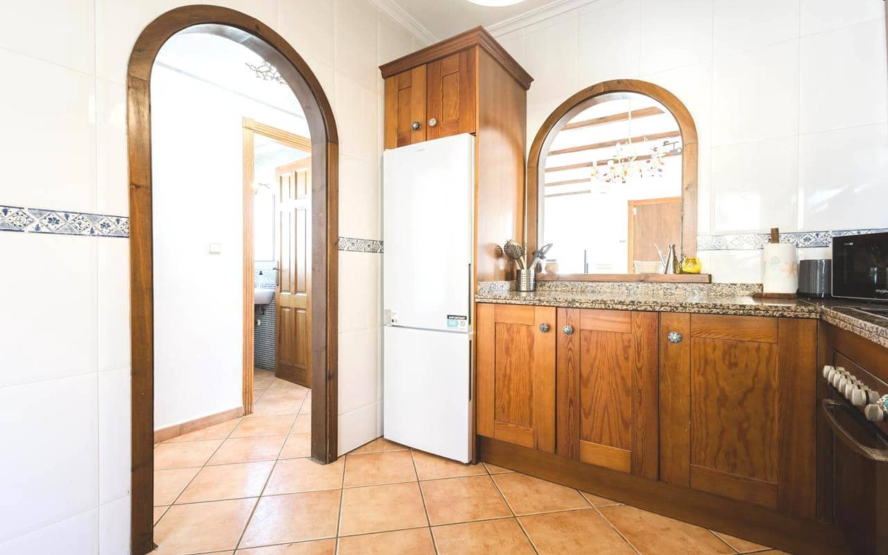 3 soverom Villa til salgs i Lo Crispin med svømmebasseng garasje - € 249 900 (Ref: 9343349)