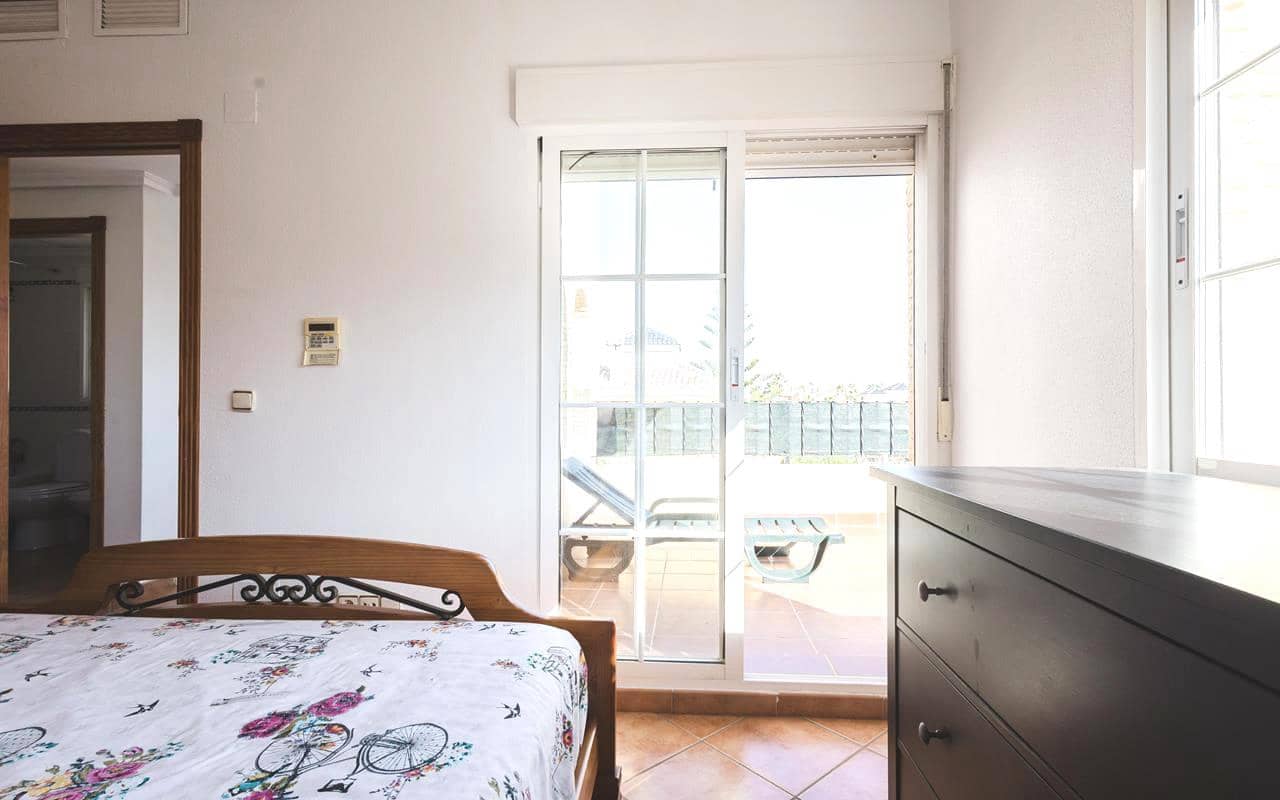 3 soverom Villa til salgs i Lo Crispin med svømmebasseng garasje - € 249 900 (Ref: 9343349)