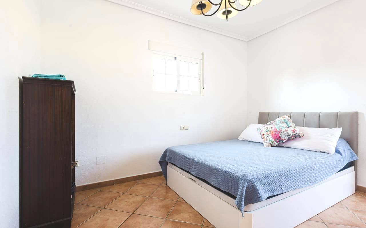 3 soverom Villa til salgs i Lo Crispin med svømmebasseng garasje - € 249 900 (Ref: 9343349)