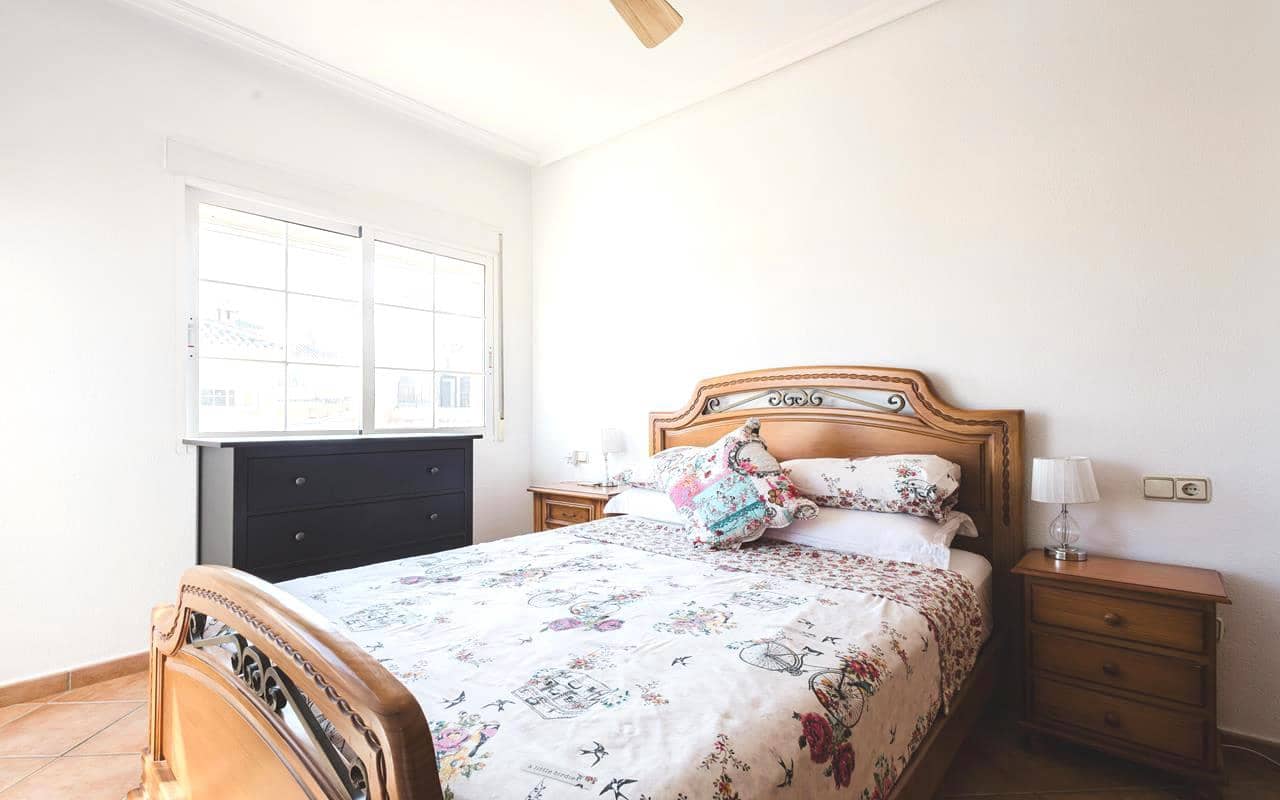 3 soverom Villa til salgs i Lo Crispin med svømmebasseng garasje - € 249 900 (Ref: 9343349)