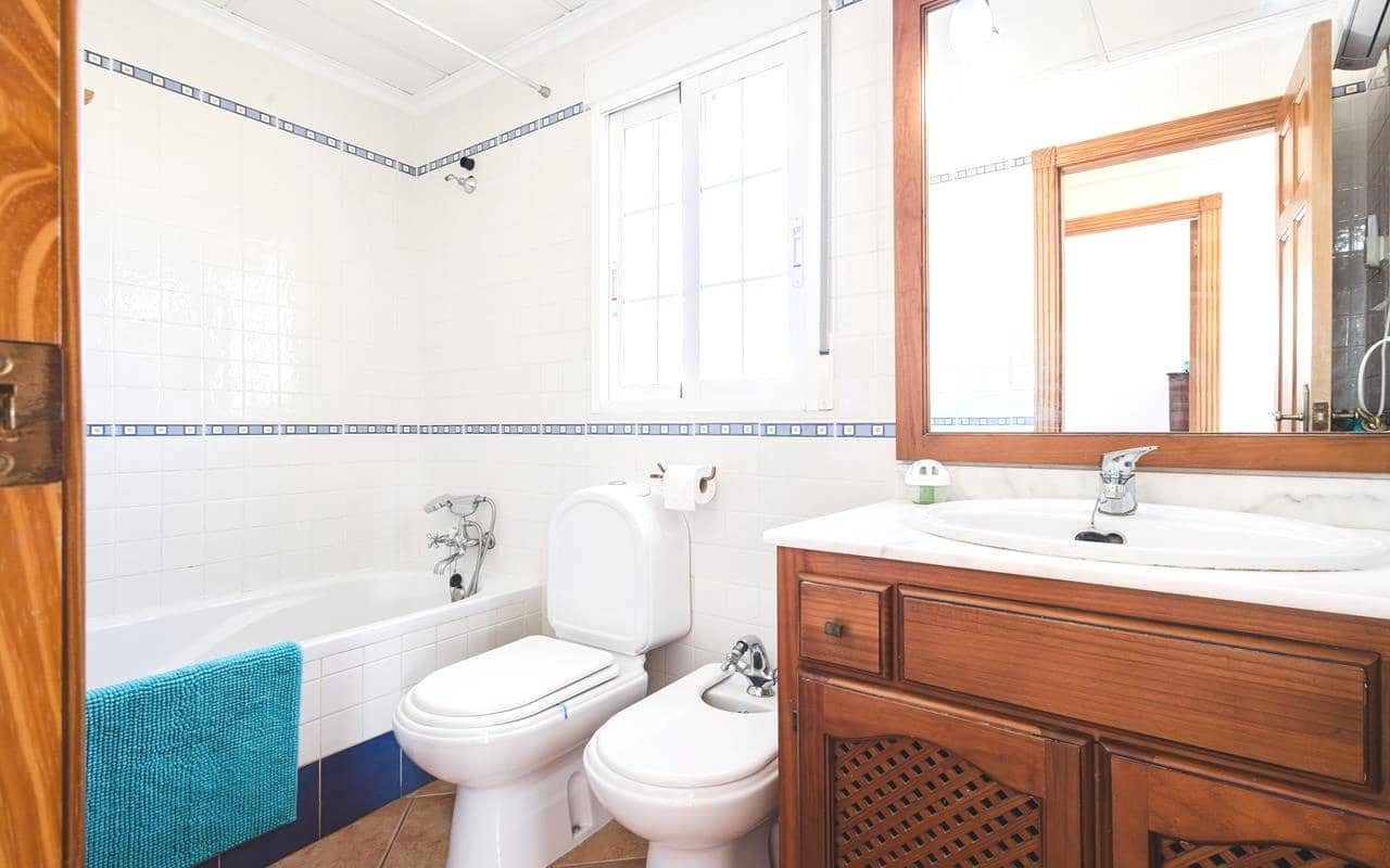 3 soverom Villa til salgs i Lo Crispin med svømmebasseng garasje - € 249 900 (Ref: 9343349)