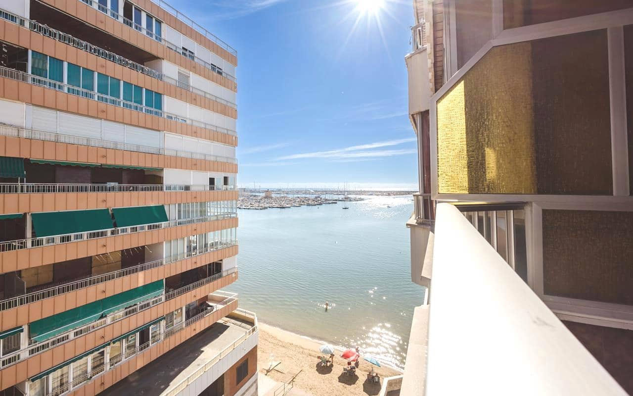 3 quarto Apartamento para venda em Torrevieja com piscina - 249 000 € (Ref: 9343353)