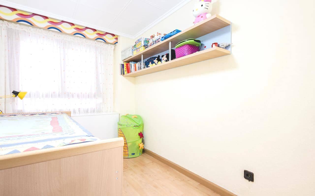 3 quarto Apartamento para venda em Torrevieja com piscina - 249 000 € (Ref: 9343353)