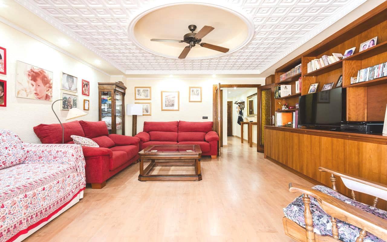 3 quarto Apartamento para venda em Torrevieja com piscina - 249 000 € (Ref: 9343353)