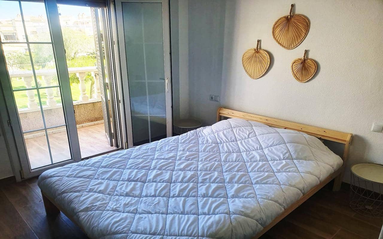 3 quarto Casa em Banda para venda em Torrevieja com piscina garagem - 199 000 € (Ref: 9343463)