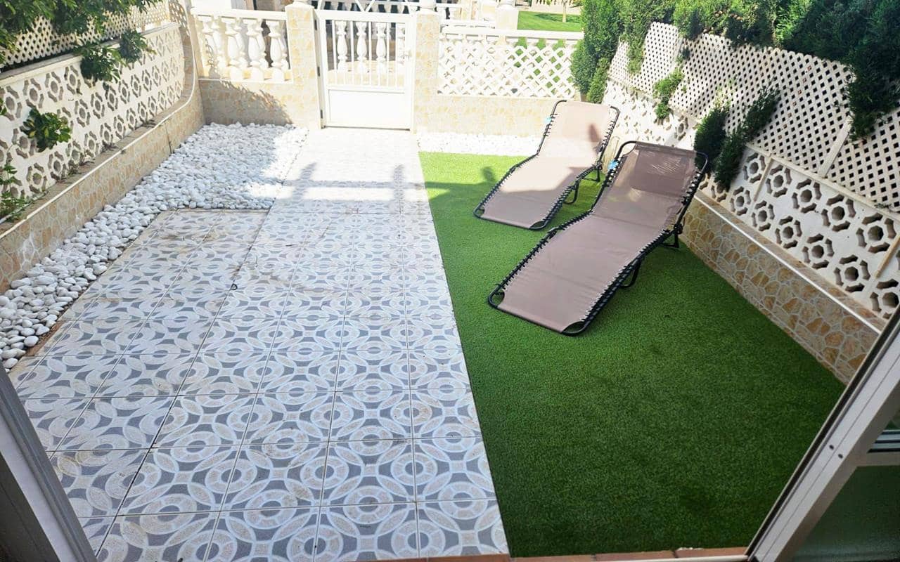 3 quarto Casa em Banda para venda em Torrevieja com piscina garagem - 199 000 € (Ref: 9343463)