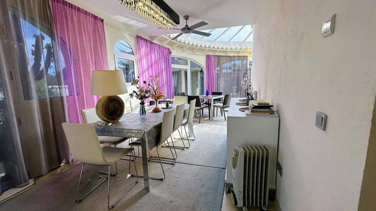 4 quarto Moradia para venda em Ciudad Quesada com piscina garagem - 595 000 € (Ref: 9343632)