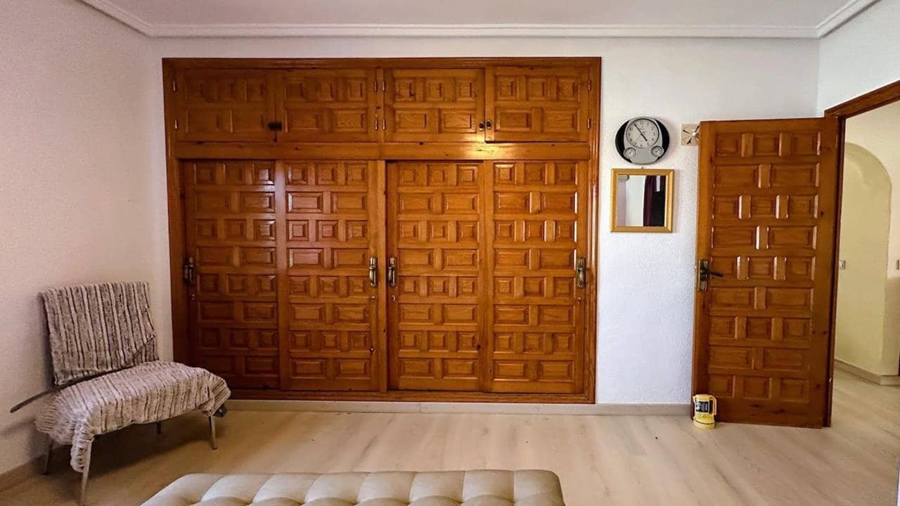 4 quarto Moradia para venda em Ciudad Quesada com piscina garagem - 595 000 € (Ref: 9343632)