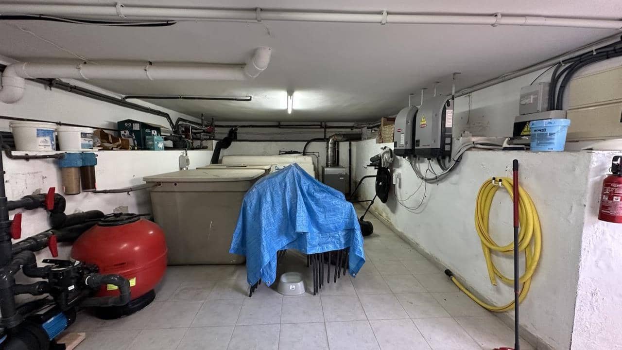 4 quarto Moradia para venda em Ciudad Quesada com piscina garagem - 595 000 € (Ref: 9343632)