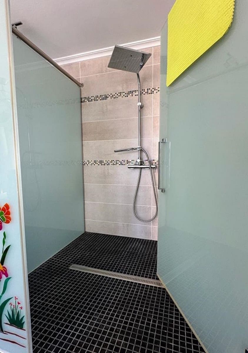 4 quarto Moradia para venda em Ciudad Quesada com piscina garagem - 595 000 € (Ref: 9343632)