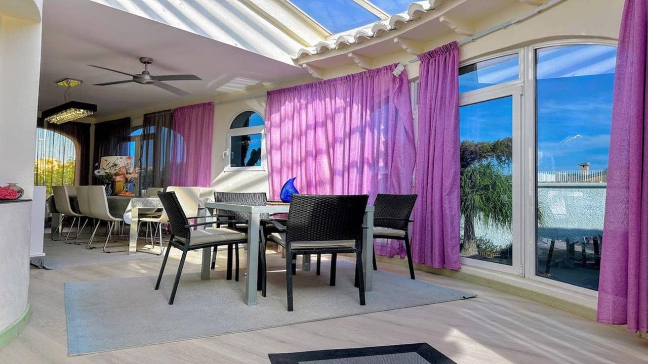 4 quarto Moradia para venda em Ciudad Quesada com piscina garagem - 595 000 € (Ref: 9343632)