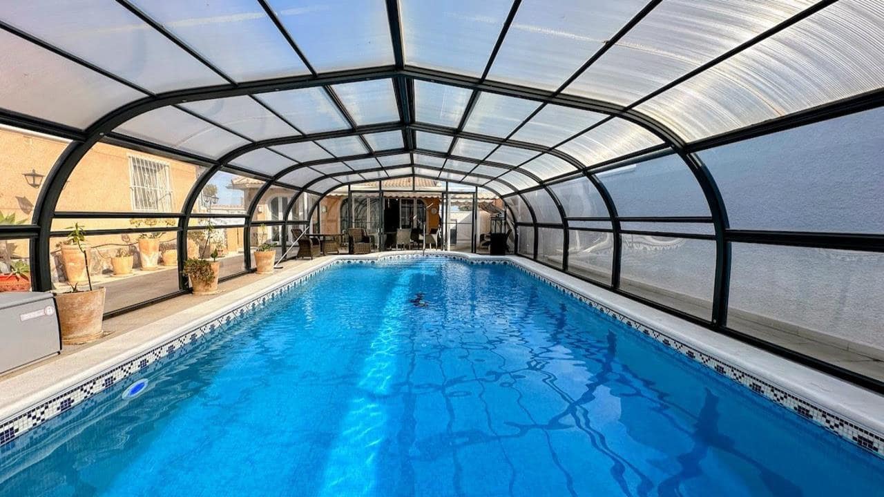 4 quarto Moradia para venda em Ciudad Quesada com piscina garagem - 595 000 € (Ref: 9343632)