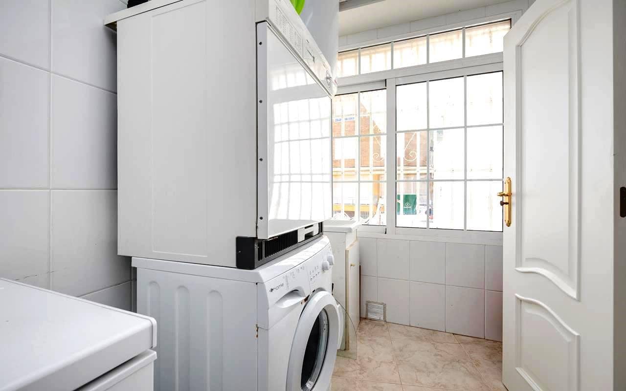 4 sovrum Lägenhet till salu i Torrevieja med garage - 389 500 € (Ref: 9344084)