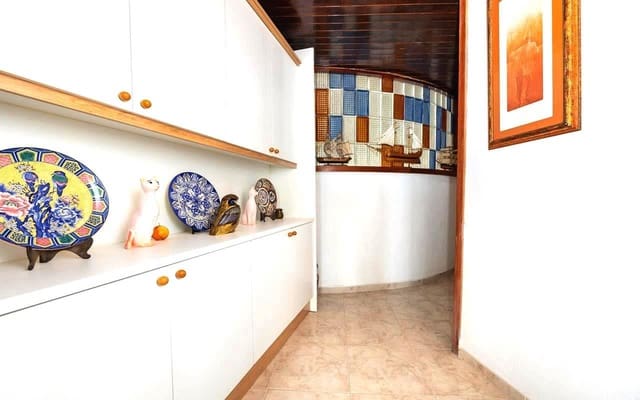 4 soveværelse Lejlighed til salg i Torrevieja med garage - € 389.500 (Ref: 9344084)