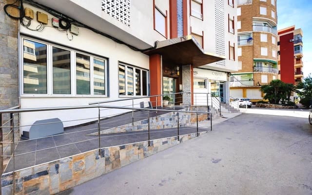 4 soveværelse Lejlighed til salg i Torrevieja med garage - € 389.500 (Ref: 9344084)