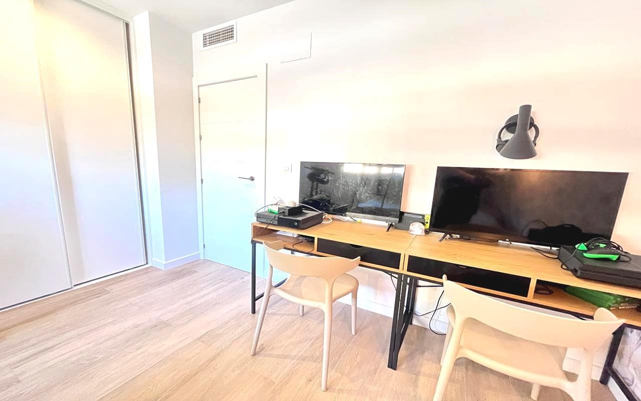 3 bedroom Apartment for sale in La Mata with garage - € 199,990 (Ref: 9345716)