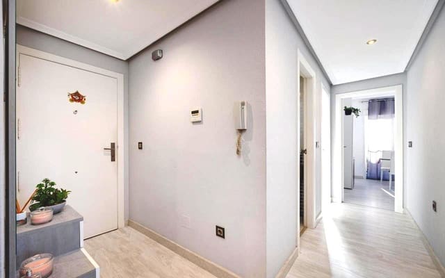 3 makuuhuone Huoneisto myytävänä paikassa Almoradí - 149 995 € (Ref: 9350030)