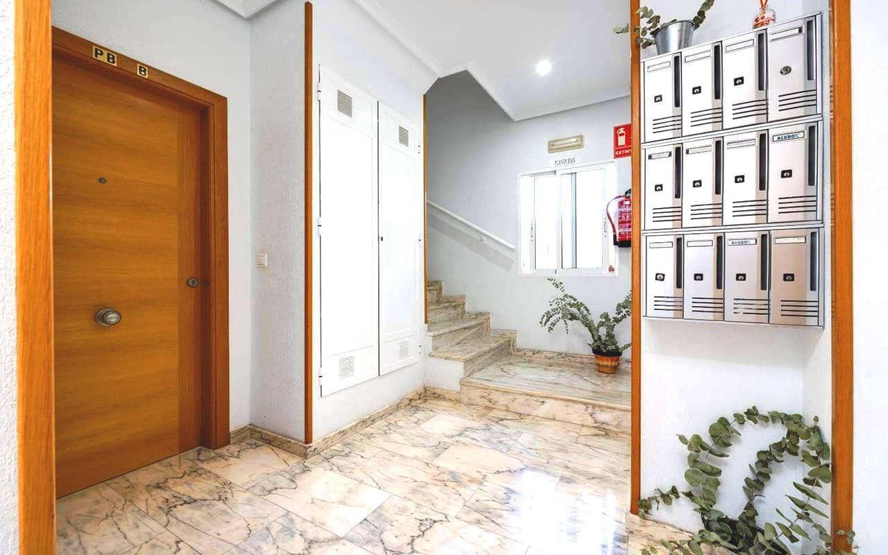 3 makuuhuone Huoneisto myytävänä paikassa Almoradi - 149 995 € (Ref: 9350030)