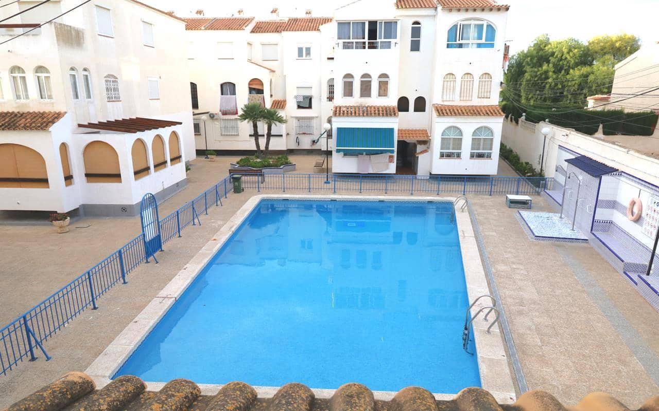 1 slaapkamer Studio te koop in Torrevieja met zwembad - € 98.000 (Ref: 9352148)