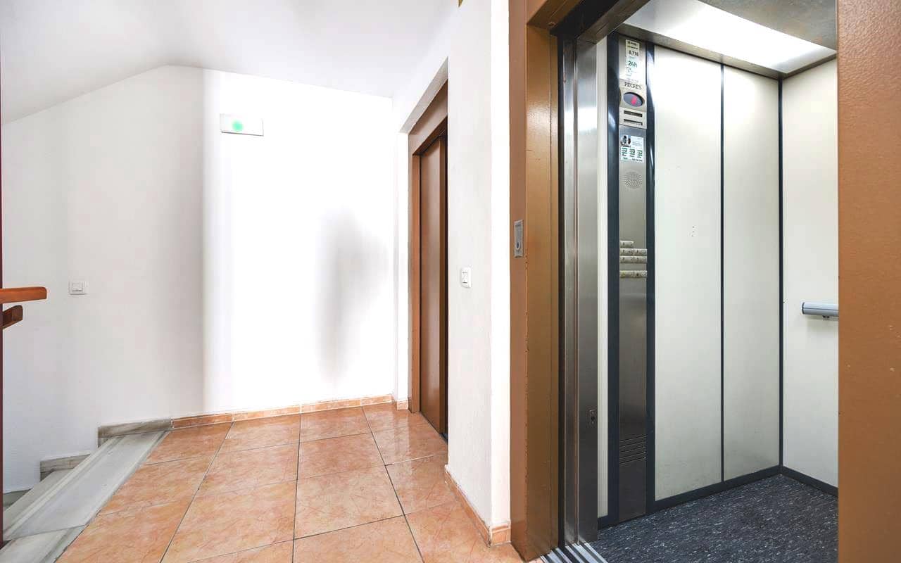 1 quarto Apartamento para venda em Torrevieja com piscina - 99 995 € (Ref: 9354148)