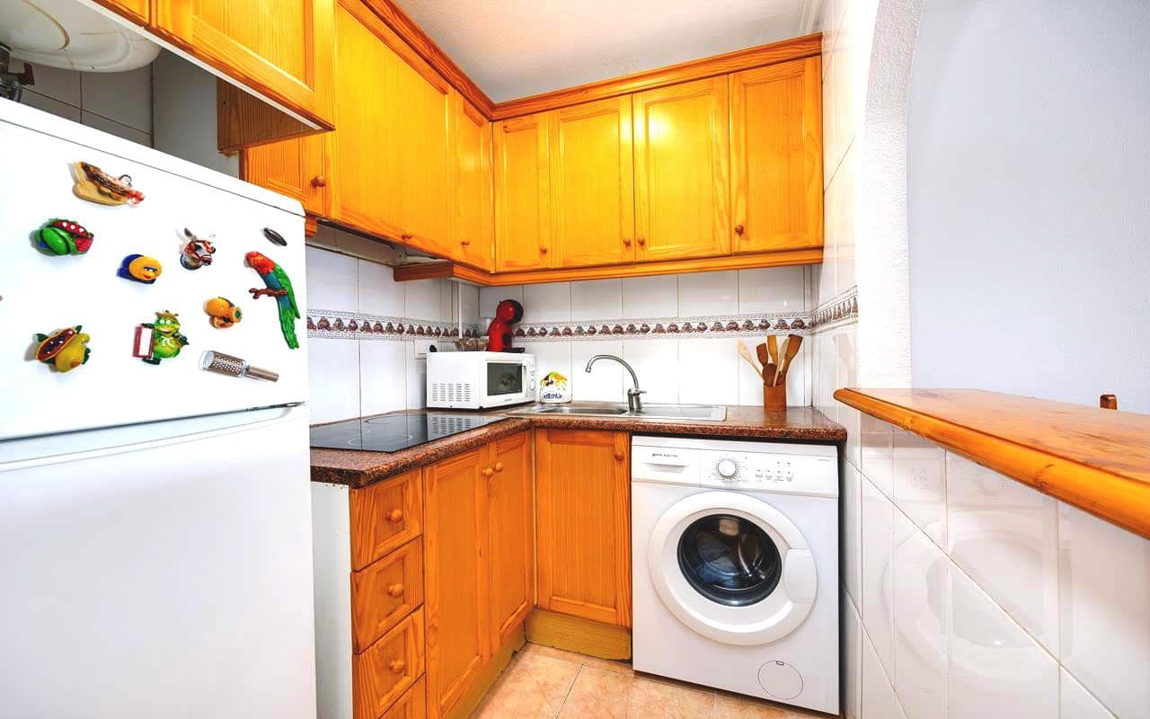 1 quarto Apartamento para venda em Torrevieja com piscina - 99 995 € (Ref: 9354148)