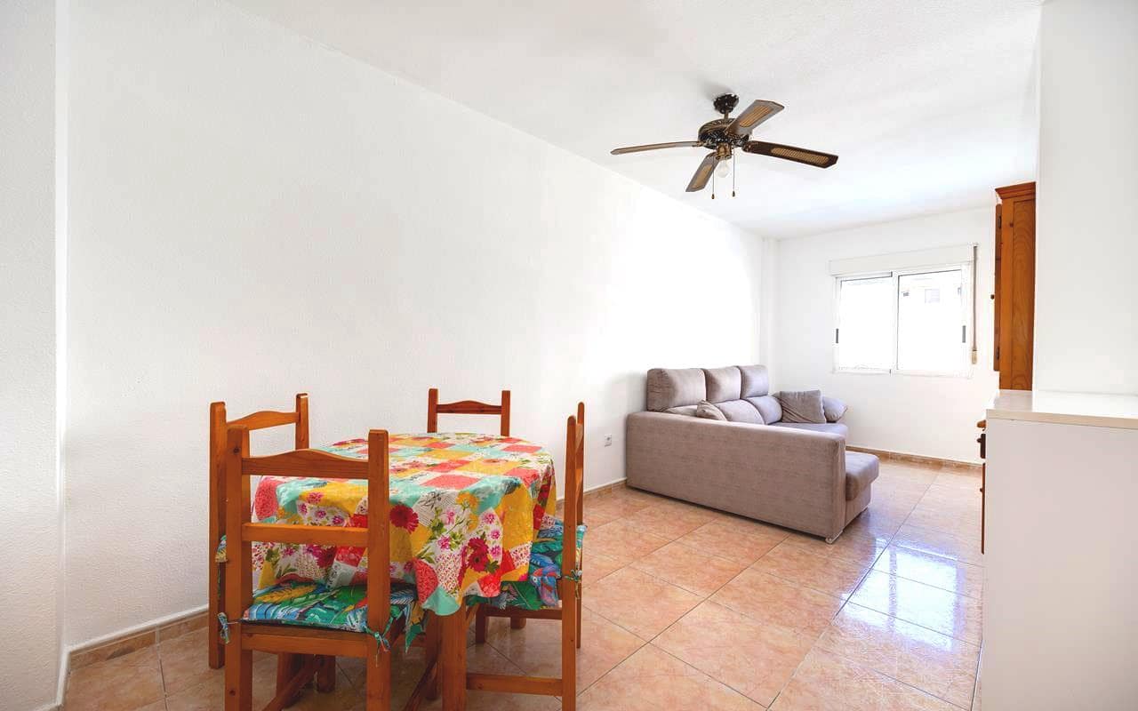 1 quarto Apartamento para venda em Torrevieja com piscina - 99 995 € (Ref: 9354148)