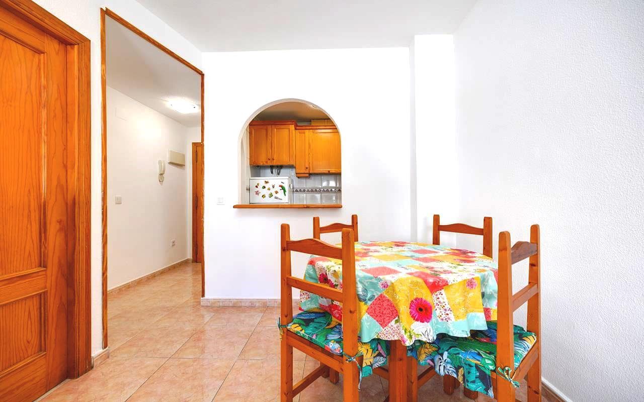 1 quarto Apartamento para venda em Torrevieja com piscina - 99 995 € (Ref: 9354148)