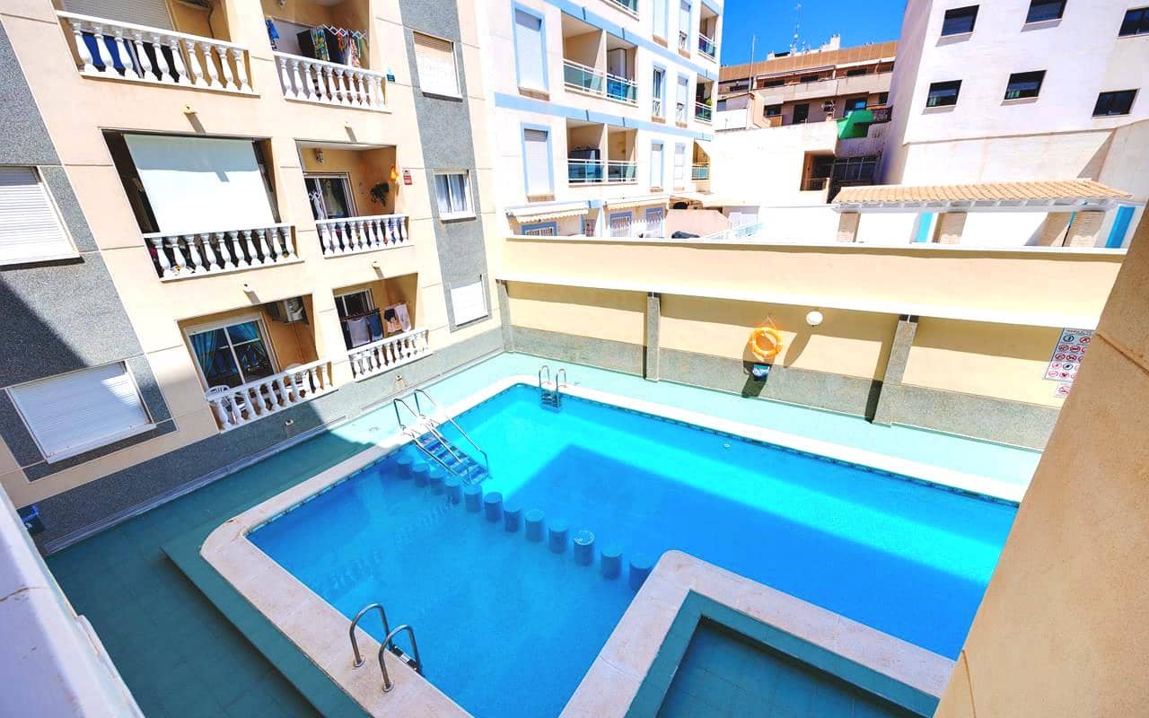 1 quarto Apartamento para venda em Torrevieja com piscina - 99 995 € (Ref: 9354148)