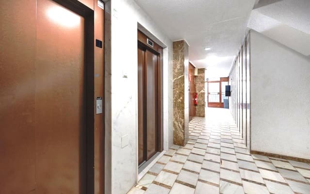 3 soveværelse Lejlighed til salg i Torrevieja - € 269.000 (Ref: 9354231)