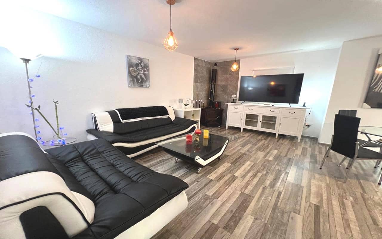 4 soverom Villa til salgs i Torrevieja med svømmebasseng garasje - € 253 000 (Ref: 9357503)