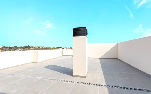 2 soveværelse Penthouse til salg i Villamartin, Orihuela med swimmingpool garage - € 359.000 (Ref: 9357771)