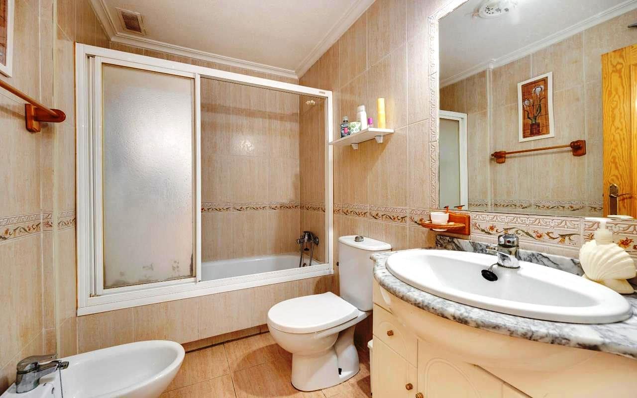 3 soverom Leilighet til salgs i Torrevieja - € 154 995 (Ref: 9371400)