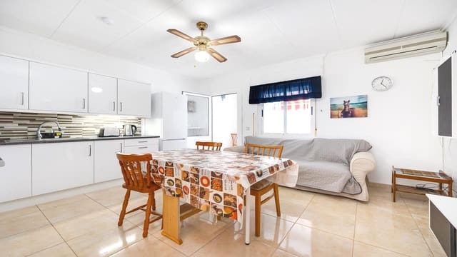 1 soverom Bungalow til salgs i Torrevieja med garasje - € 89 995 (Ref: 9374053)