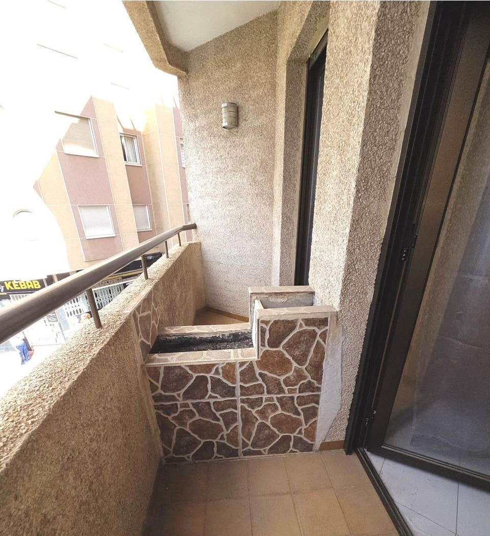 3 camera da letto Appartamento in vendita in Torrevieja con piscina - 185.000 € (Rif: 9374054)