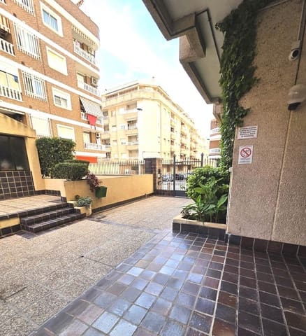 3 camera da letto Appartamento in vendita in Torrevieja con piscina - 185.000 € (Rif: 9374054)