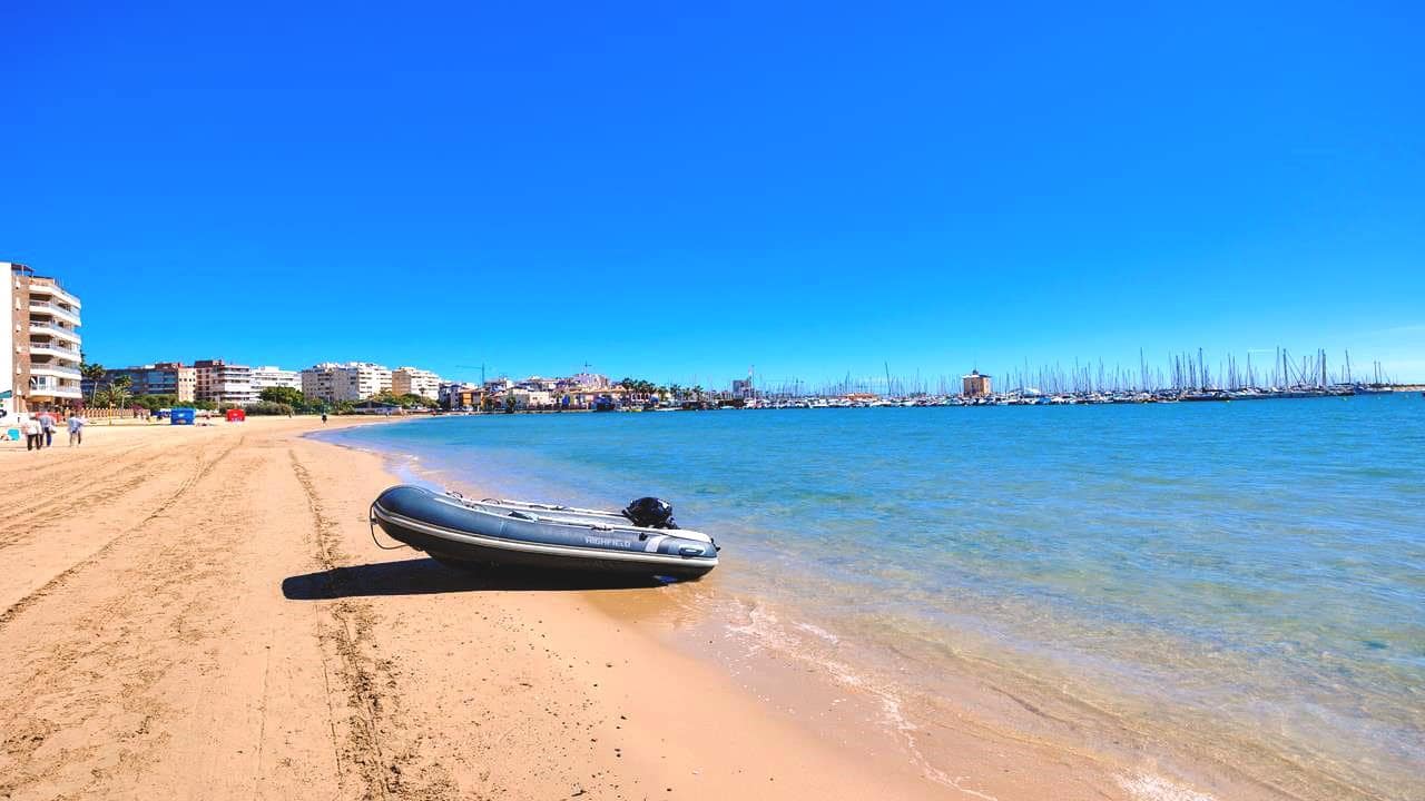 3 camera da letto Appartamento in vendita in Torrevieja con piscina - 185.000 € (Rif: 9374054)