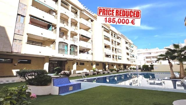 3 makuuhuone Huoneisto myytävänä paikassa Torrevieja mukana uima-altaan - 159 900 € (Ref: 9374054)