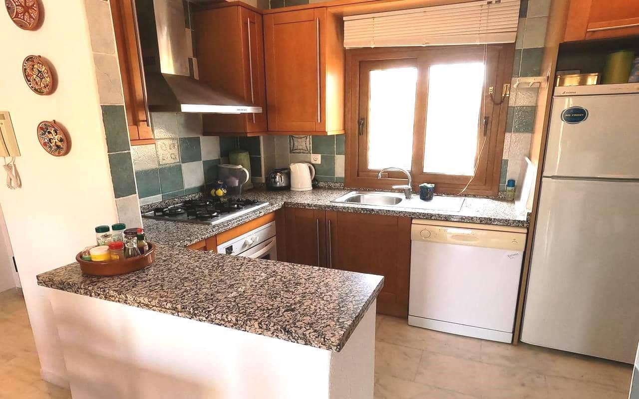 2 makuuhuone Huoneisto myytävänä paikassa Algorfa mukana uima-altaan 
autotalli - 155 000 € (Ref: 9378402)