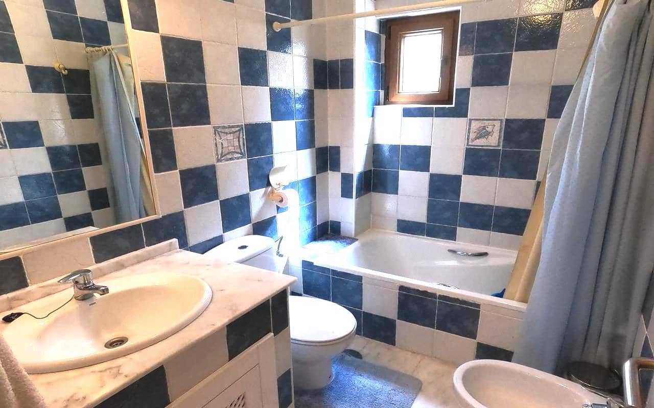 2 makuuhuone Huoneisto myytävänä paikassa Algorfa mukana uima-altaan 
autotalli - 155 000 € (Ref: 9378402)