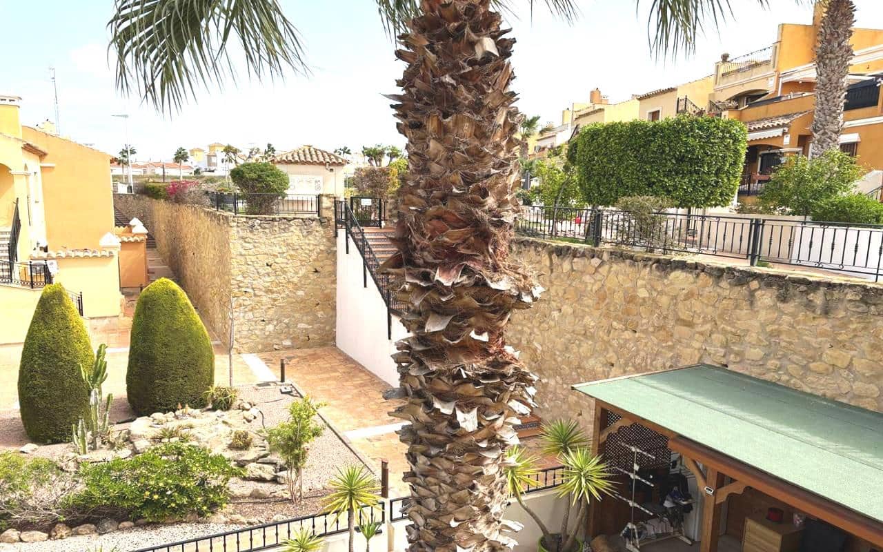 2 makuuhuone Huoneisto myytävänä paikassa Algorfa mukana uima-altaan 
autotalli - 155 000 € (Ref: 9378402)