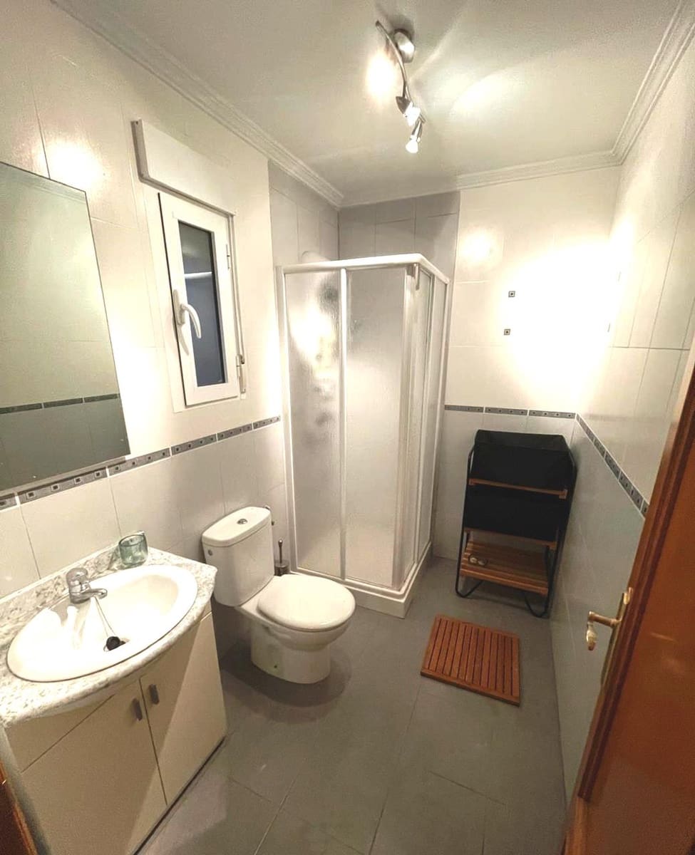 6 soveværelse Finca/Landehus til salg i Pinoso med swimmingpool garage - € 649.995 (Ref: 9384933)