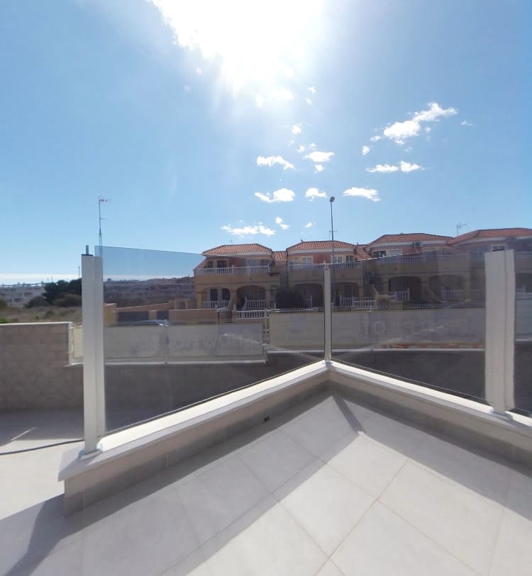 2 quarto Apartamento para venda em Villamartin com piscina garagem - 255 000 € (Ref: 9386991)
