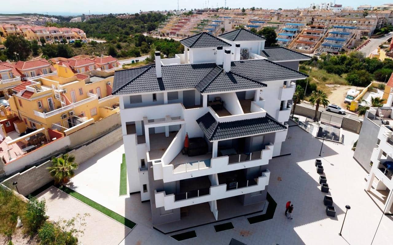 2 quarto Apartamento para venda em Villamartin com piscina garagem - 255 000 € (Ref: 9386991)