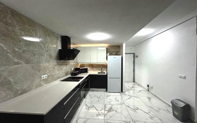 2 quarto Apartamento para venda em Torrevieja - 184 950 € (Ref: 9393443)