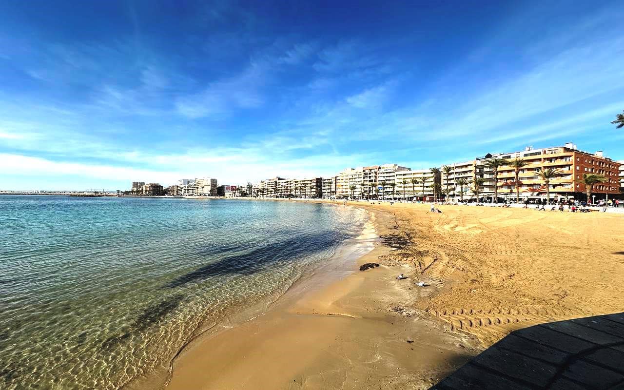 2 quarto Apartamento para venda em Torrevieja - 184 950 € (Ref: 9393443)