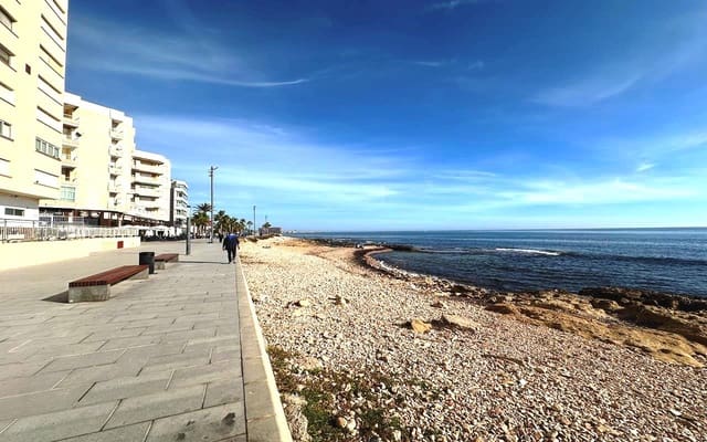 2 quarto Apartamento para venda em Torrevieja - 184 950 € (Ref: 9393443)