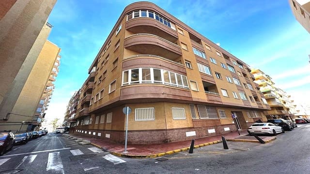 2 quarto Apartamento para venda em Torrevieja - 184 950 € (Ref: 9393443)